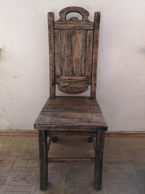 стул из дуба, покраска под старину, модель №17
